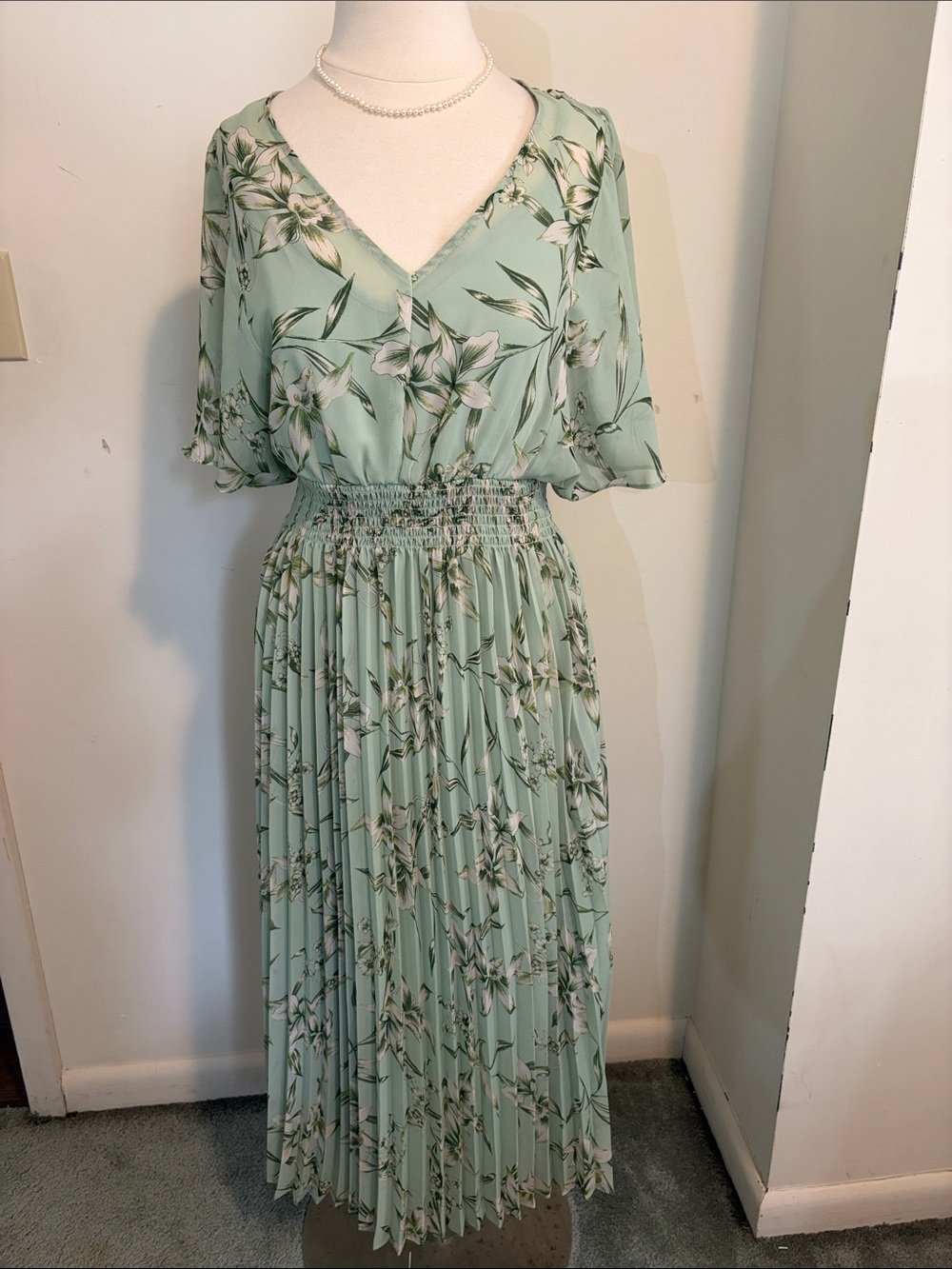 Taylor Sage Green Floral Midi Dress